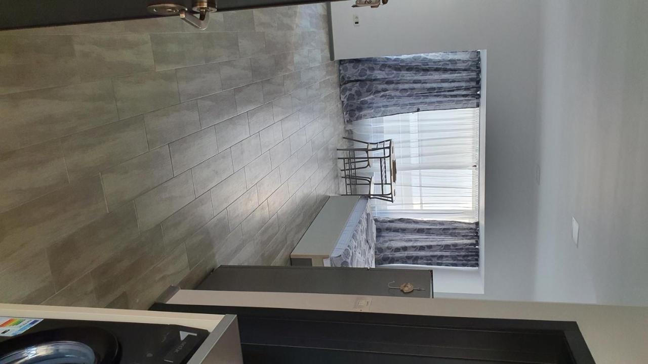 Апартаменты Casa Andi Нэводари Экстерьер фото
